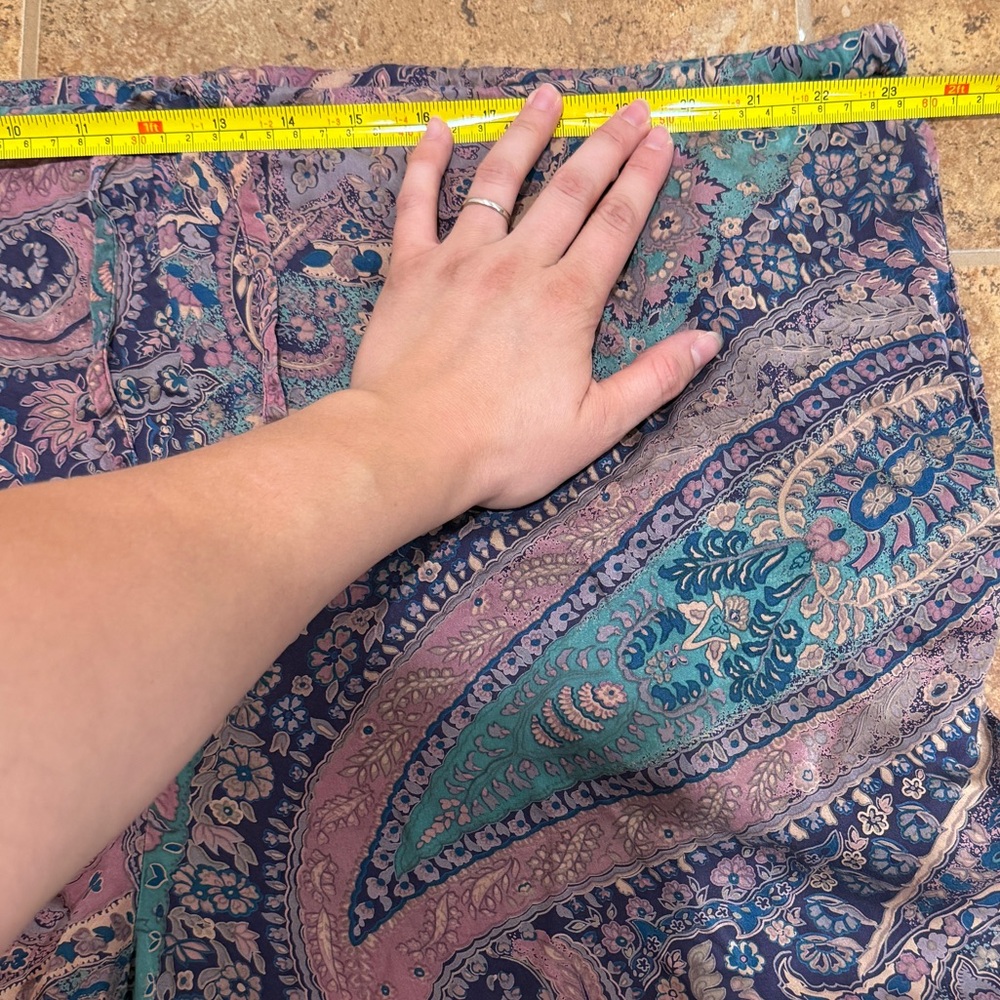 VTG Victoria’s Secret 100% Silk Straight Pants Paisley Medium Large Loungewear - Picture 3 of 11